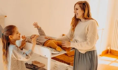 Hallo, Besuch ist da! Tipps für den ersten Babybesuch und Geschenkideen zur Geburt