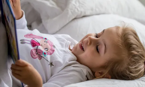 Die Erste Nacht im eigenen Zimmer: Einschlafrituale und Einschlafhilfen für Babys